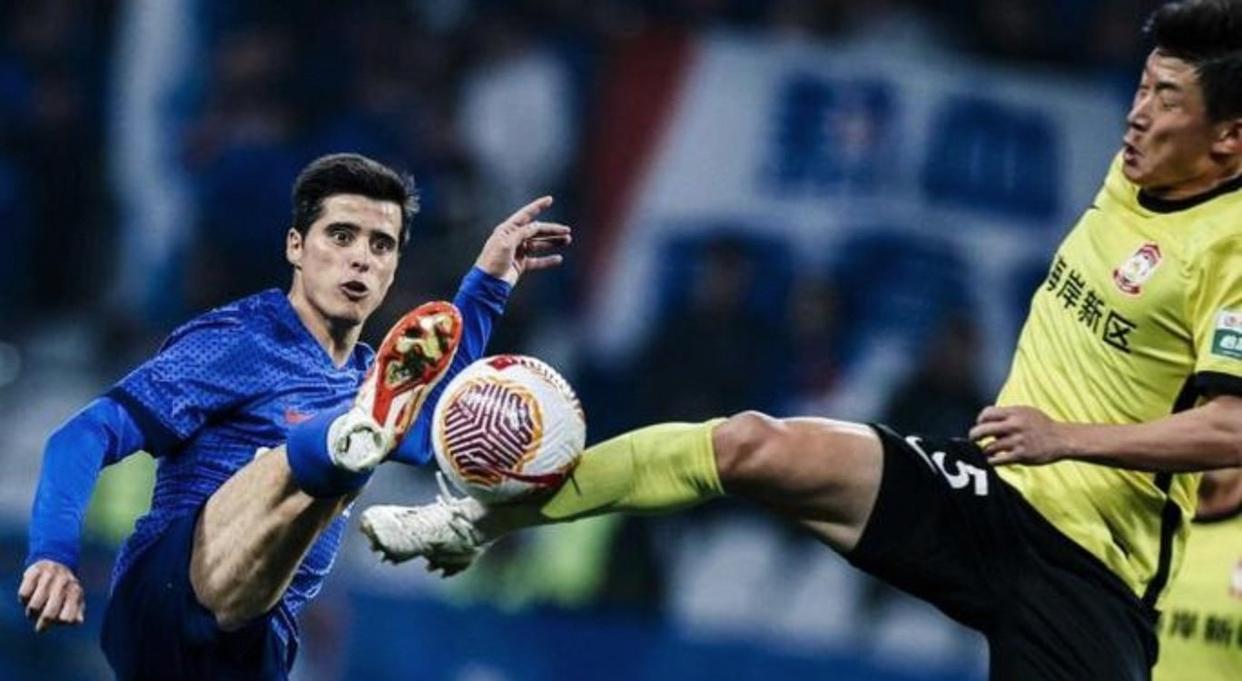 爱游戏全站-包含上海申花训练开放日，赛后再遭质疑引欢呼，欧冠在即，球探报告显示潜力的词条